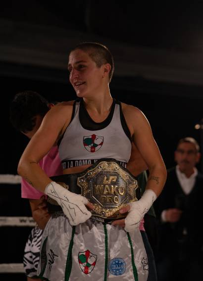 zena-fight-la-dama-kombat-01